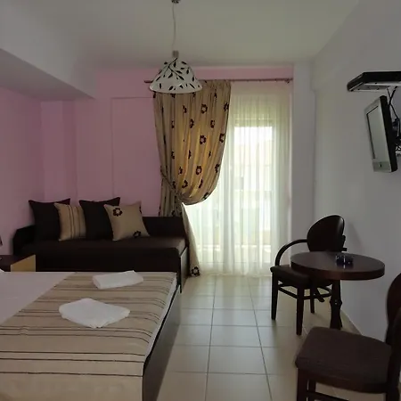 Phoenix By Tania Apartament