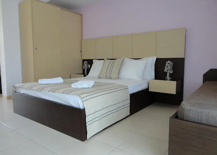 Phoenix By Tania * Sarti