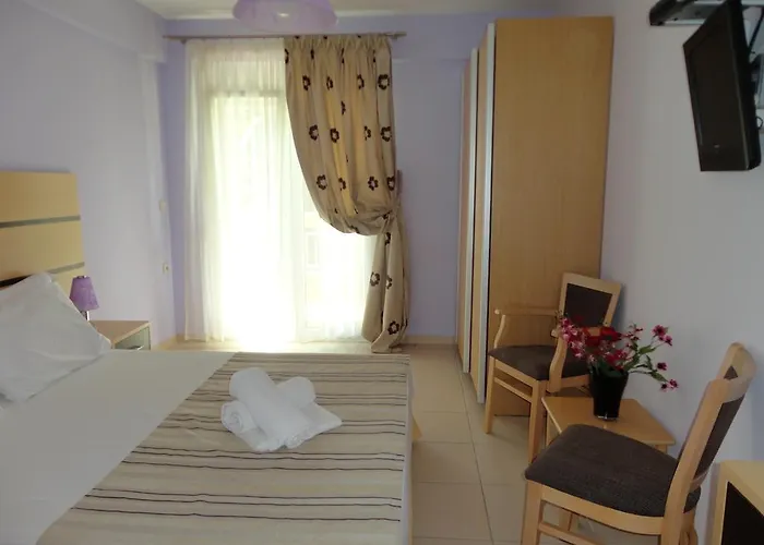 Phoenix By Tania Sarti